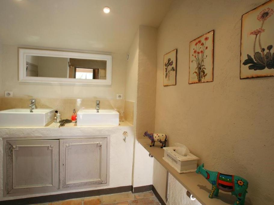 Mas De La Forge Villa Arles Bagian luar foto